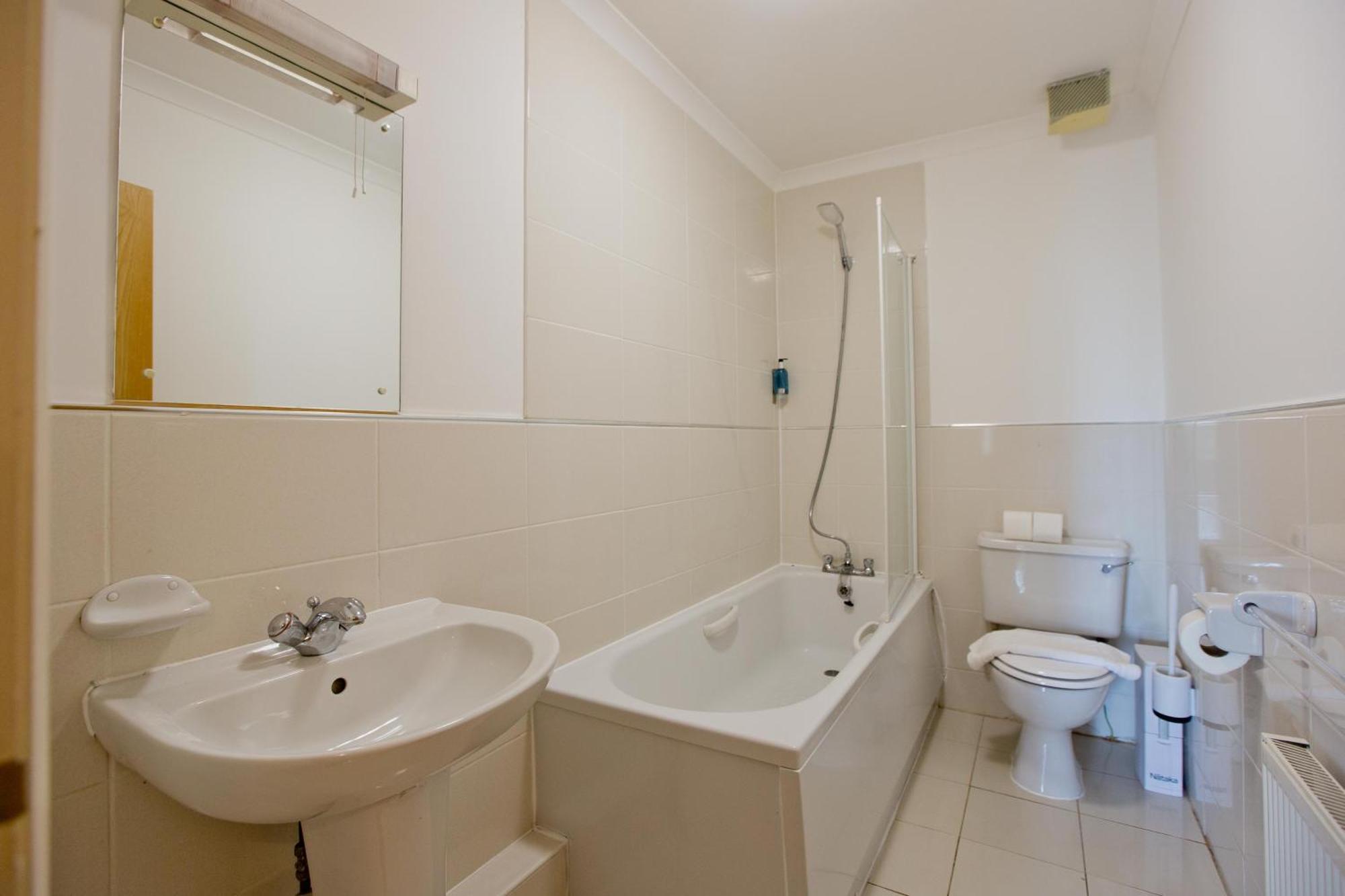 לונדון Imperial Onedin Point-Tower Hill Apartment מראה חיצוני תמונה